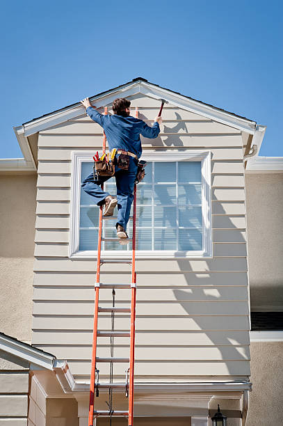 Best Vinyl Siding Installation  in Delafield, WI